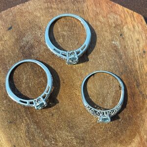 Elegant Silver Rings with Blue Gemstones